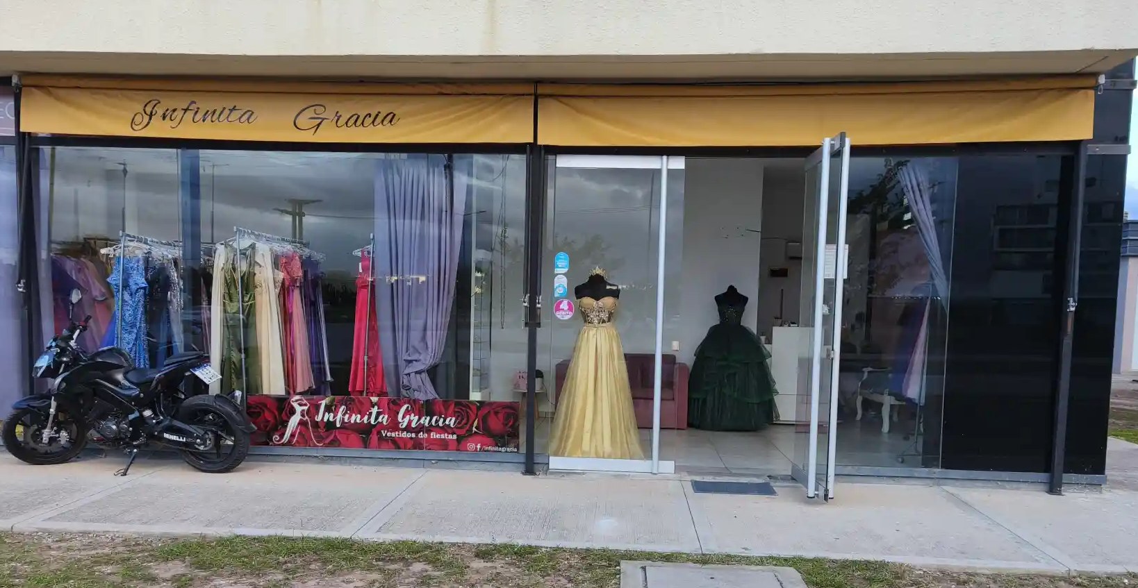 Infinita Gracia vestidos de fiesta.